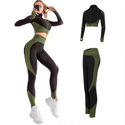 Seamless Yoga Outfit Set with Knitted Design