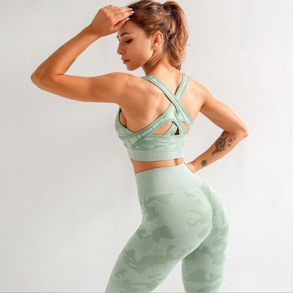 Camo Yoga Outfit Set with High Elasticity (3 Pieces)
