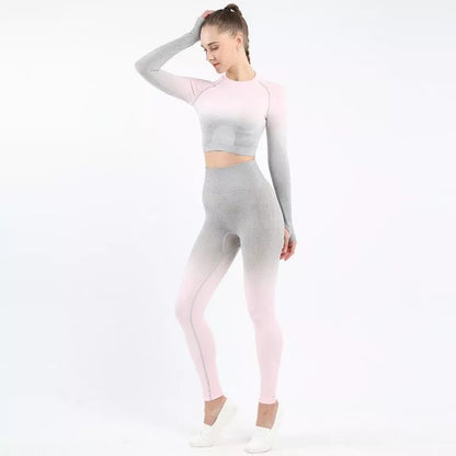 Seamless Yoga Outfit Set with Gradient Design for Fall/Winter