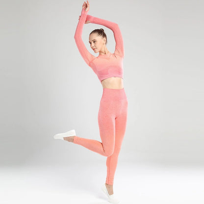 Seamless Yoga Outfit Set with Gradient Design for Fall/Winter